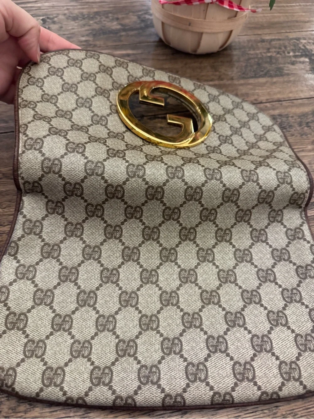 Authentic Vintage Gucci Blondie GG Supreme Clutch
